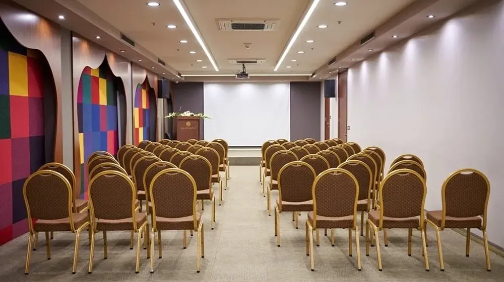 Topkapı toplantı salonu