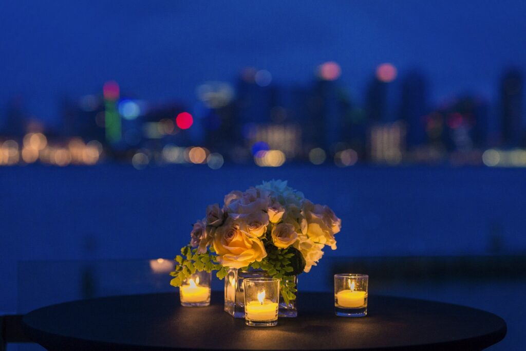 Engagement and Anniversary Dinner Planning Tips for Wedding Preparations